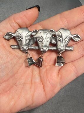 AJC Vintage Cow Brooch Dangle Bells Farm Animal Silver Tone 3.25"